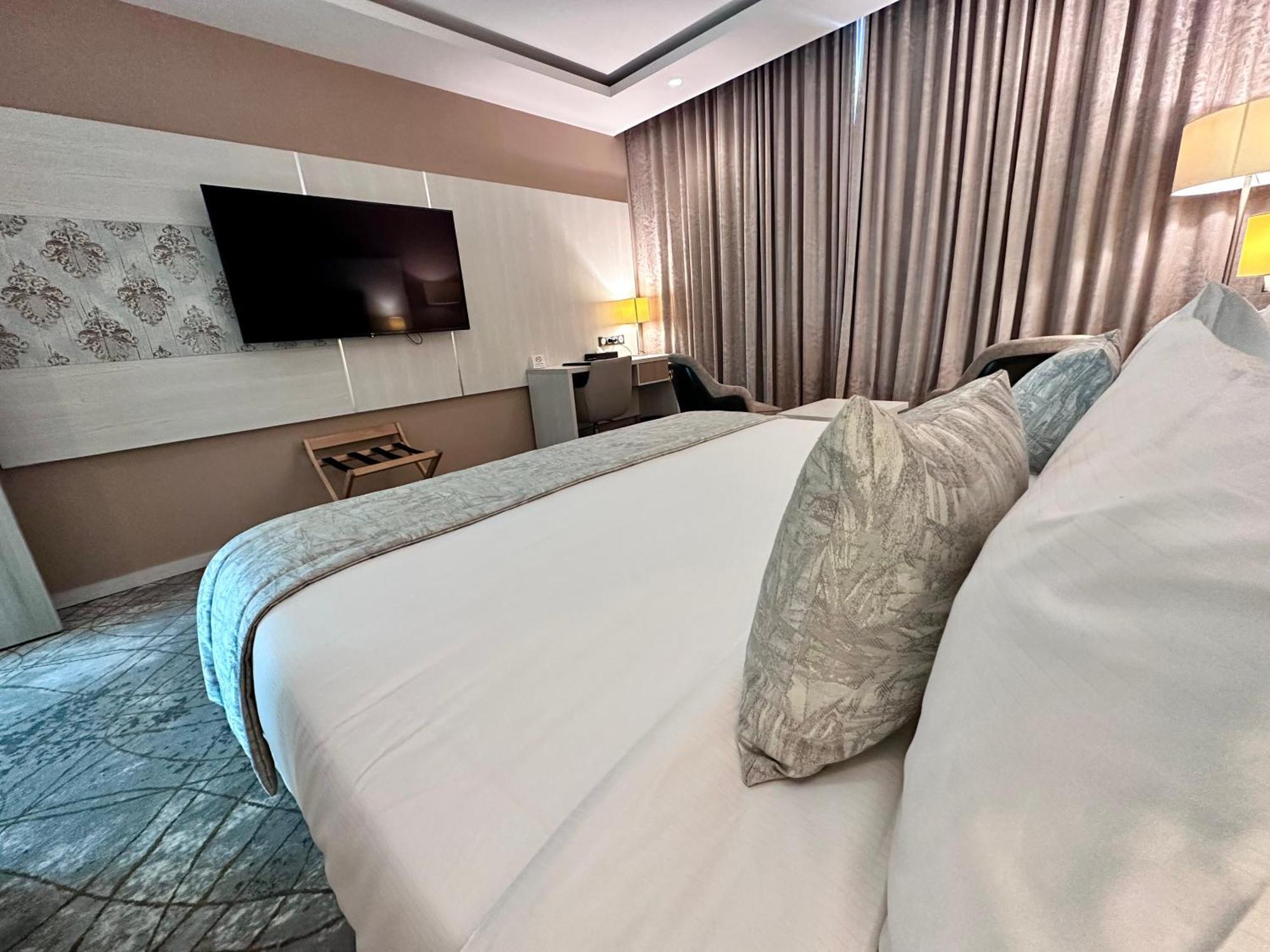 2H Hotel Оран Экстерьер фото