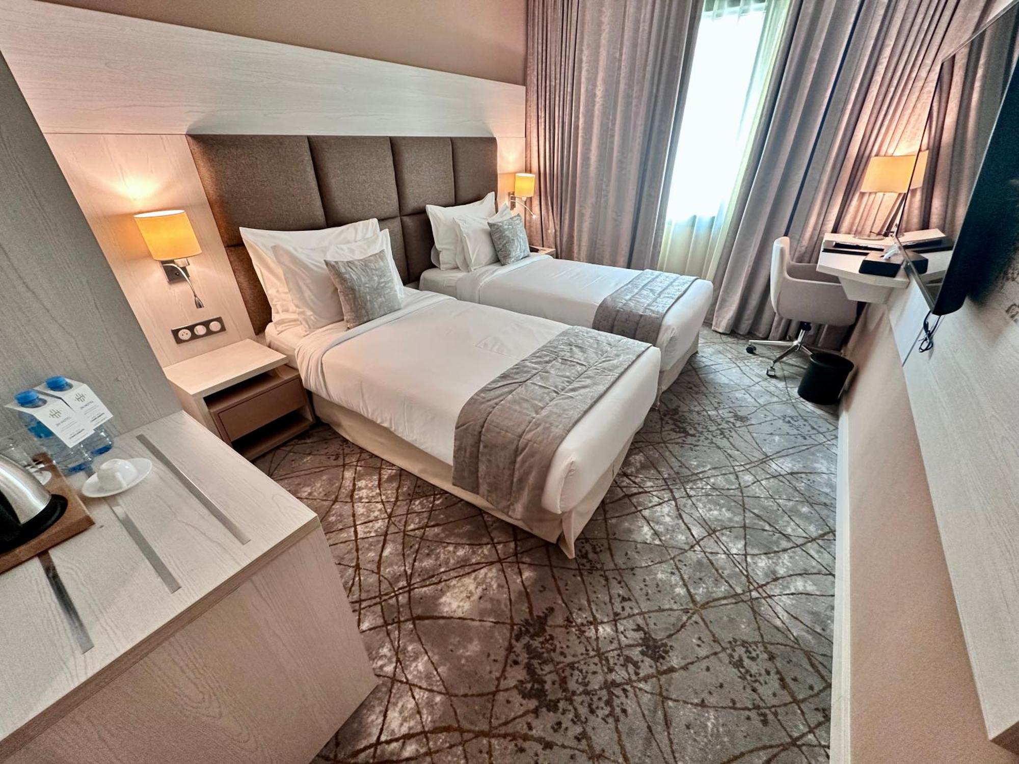 2H Hotel Оран Экстерьер фото